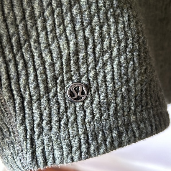Lululemon Olive Green Ribbed Cowl Neck Sweater Size XS - Picture 5 of 7